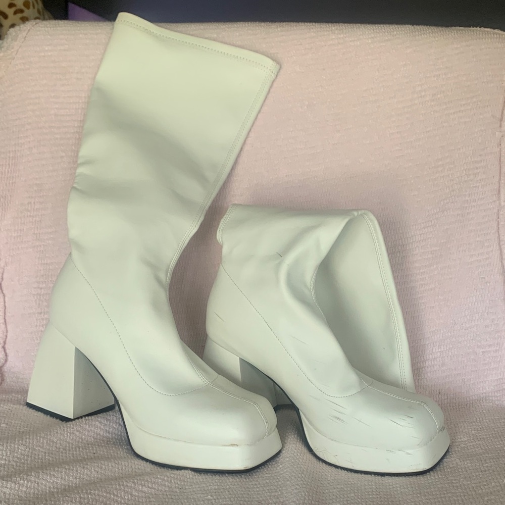 White Women's Platform Mid-Calf Boots - Sleek Modern Style